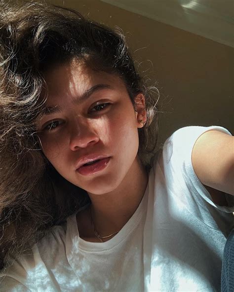 zendaya sex tape|Zendaya Coleman Porn DeepFakes